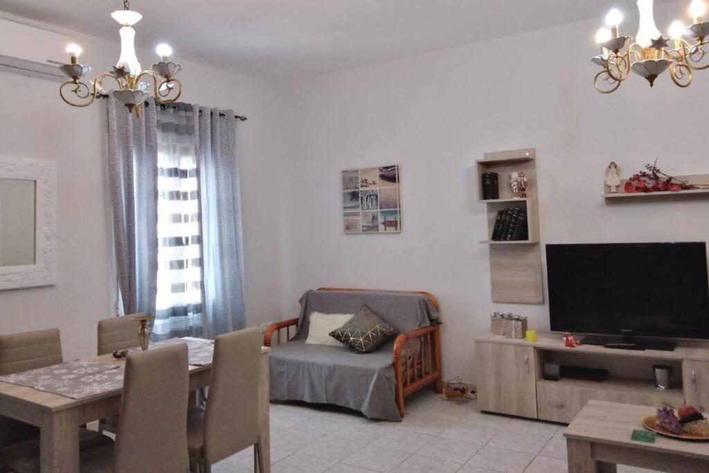 Vion Place Pilos 외부 사진